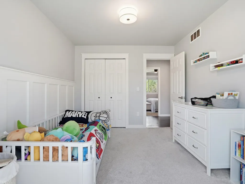 27555 Cedar Glen Drive Chesterfield Township MI 48051