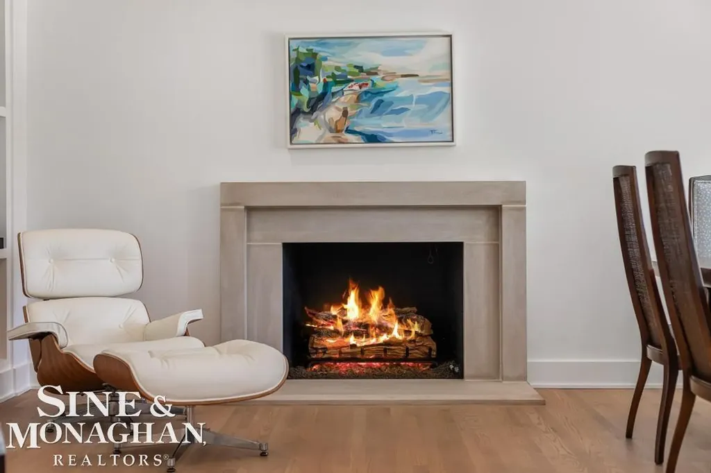 27 Shorecrest Circle Village Of Grosse Pointe Shores City MI 48236