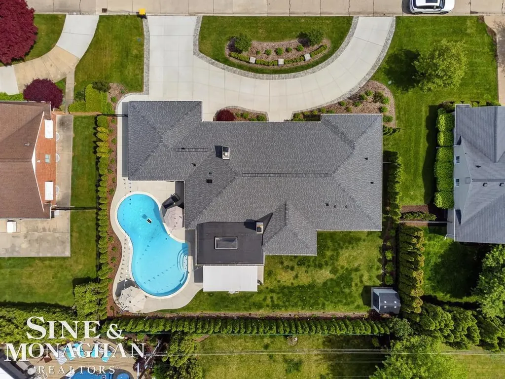 27 Shorecrest Circle Village Of Grosse Pointe Shores City MI 48236