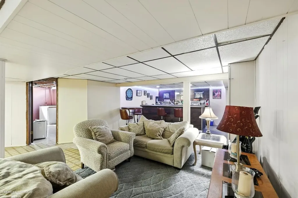 42011 Clayton Street Clinton Charter Township MI 48038