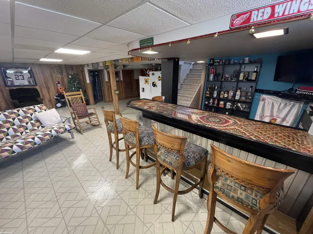22225 Love Street St. Clair Shores City MI 48082