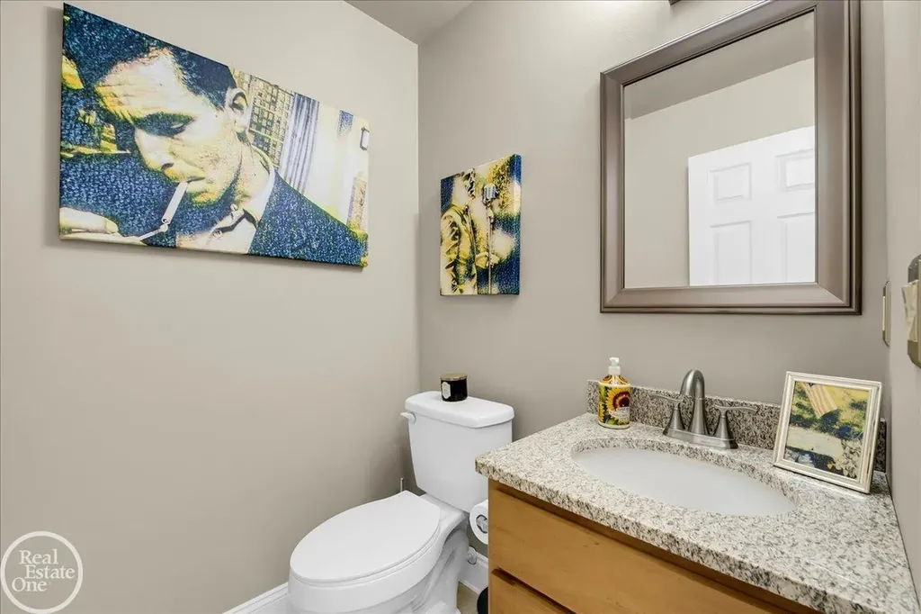 32058 Shadywood Drive Chesterfield Township MI 48047