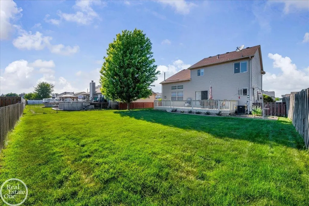 32058 Shadywood Drive Chesterfield Township MI 48047
