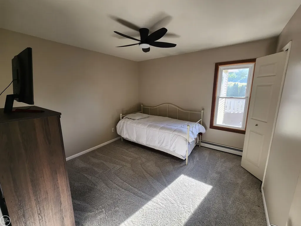 2919 Eastland Drive Port Huron Charter Township MI 48060