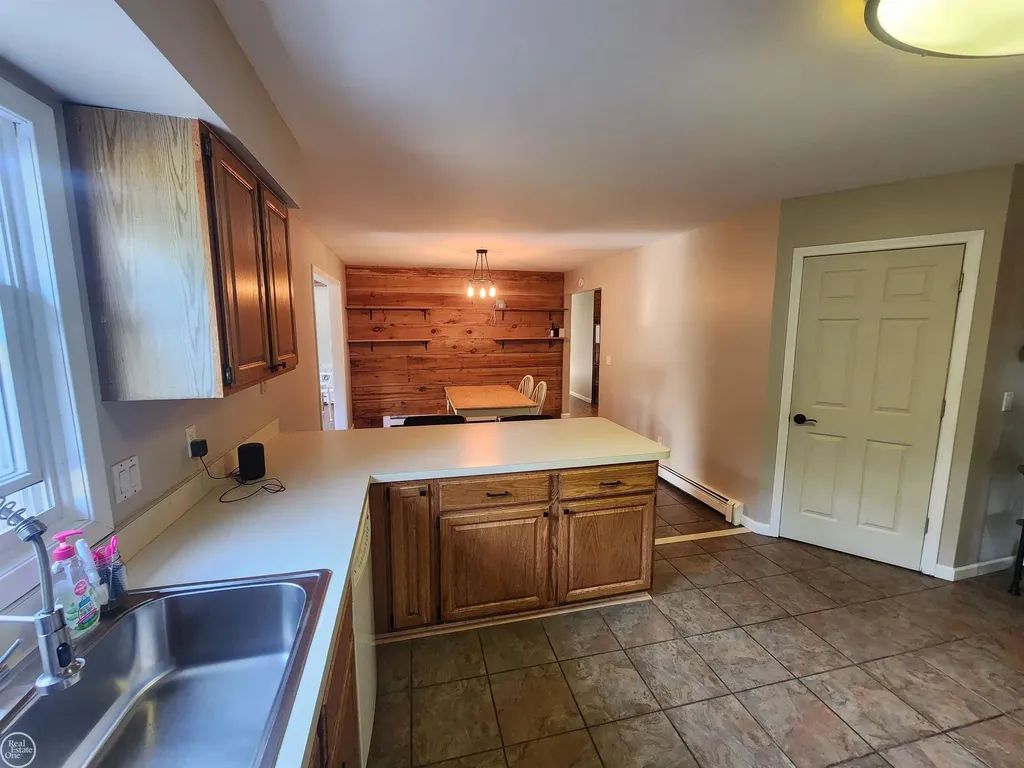 2919 Eastland Drive Port Huron Charter Township MI 48060