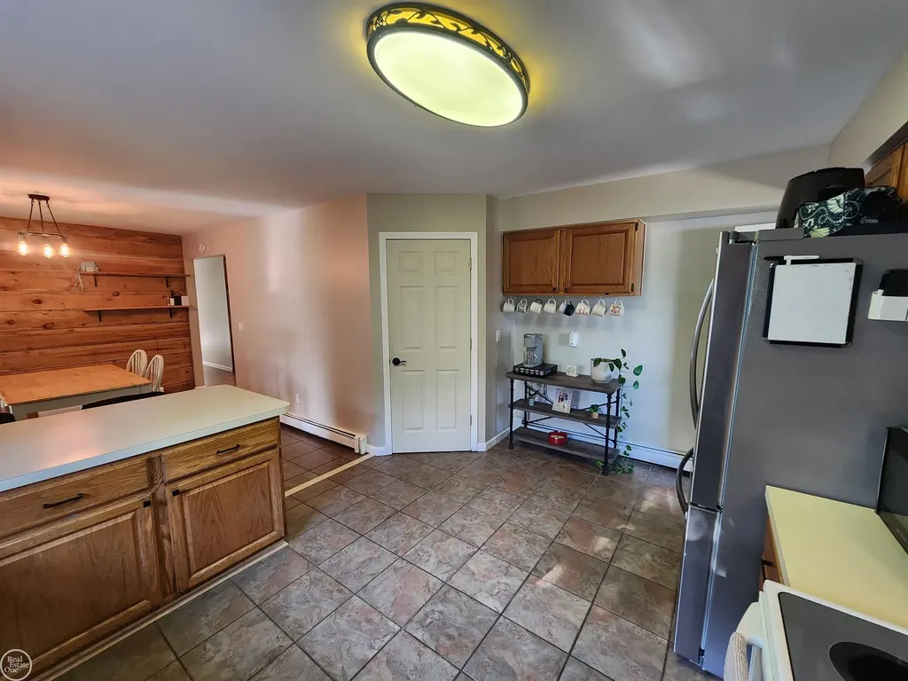 2919 Eastland Drive Port Huron Charter Township MI 48060