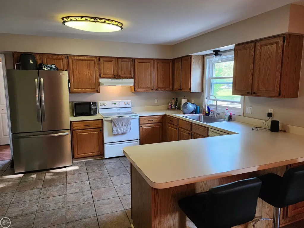 2919 Eastland Drive Port Huron Charter Township MI 48060