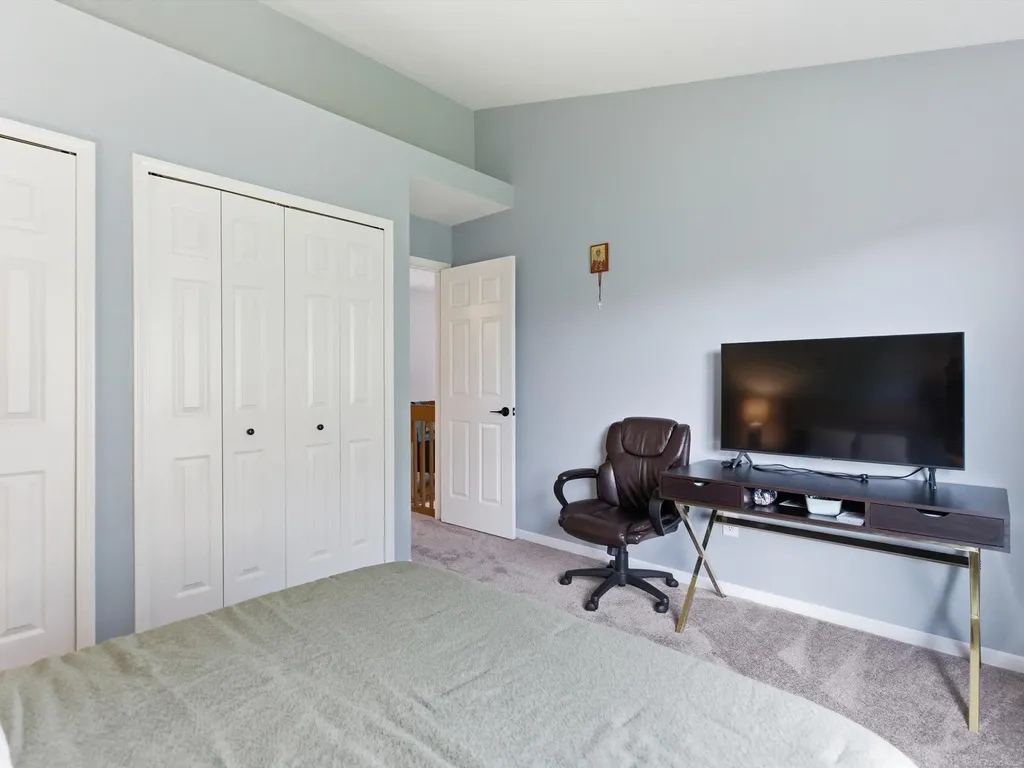 46860 High Meadows Court Macomb Township MI 48044