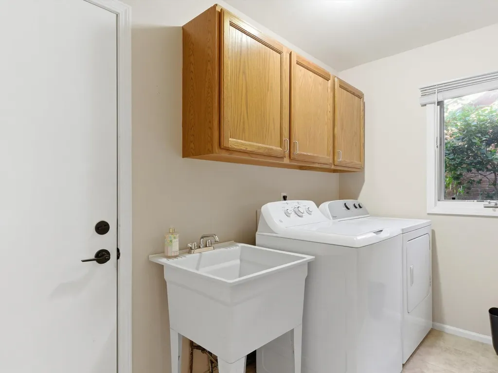 46860 High Meadows Court Macomb Township MI 48044