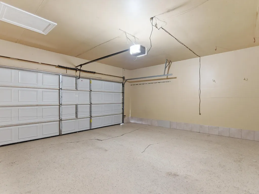 46860 High Meadows Court Macomb Township MI 48044