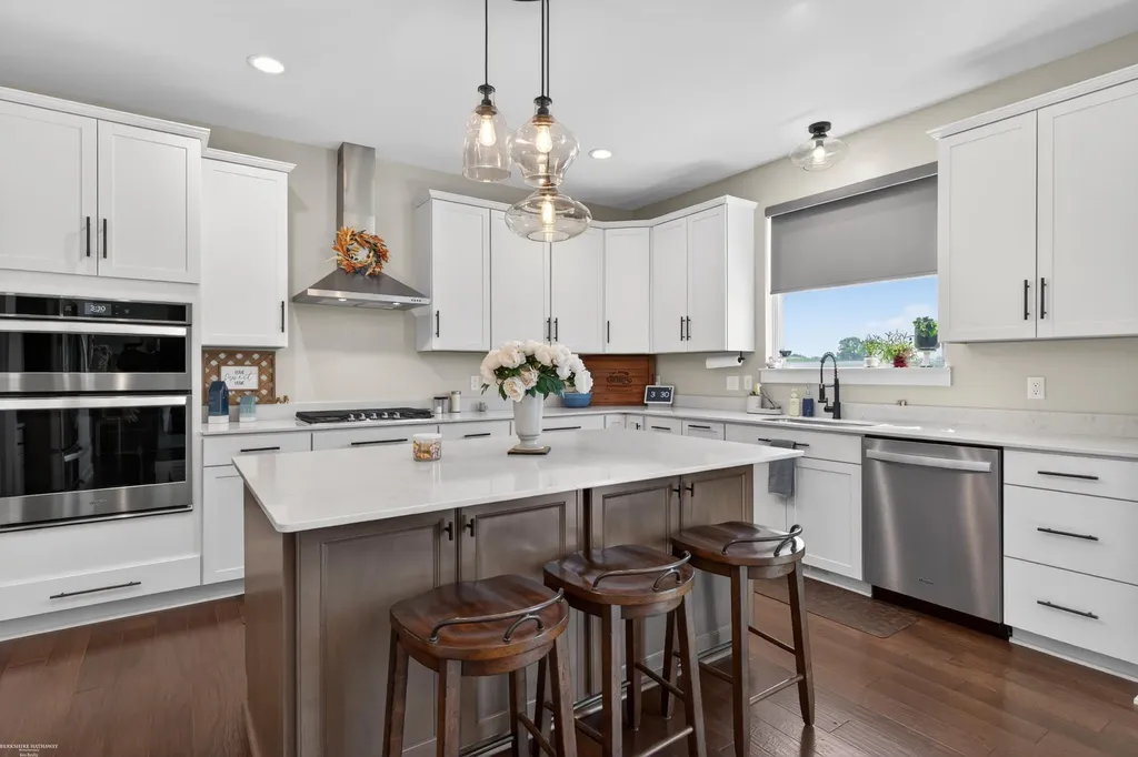 51491 Water Mark Drive Macomb Township MI 48042