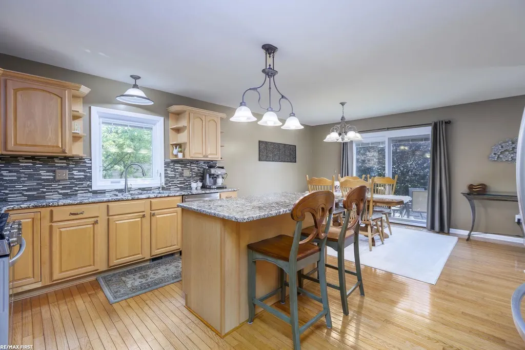 51205 Christine Court Shelby Charter Township MI 48316