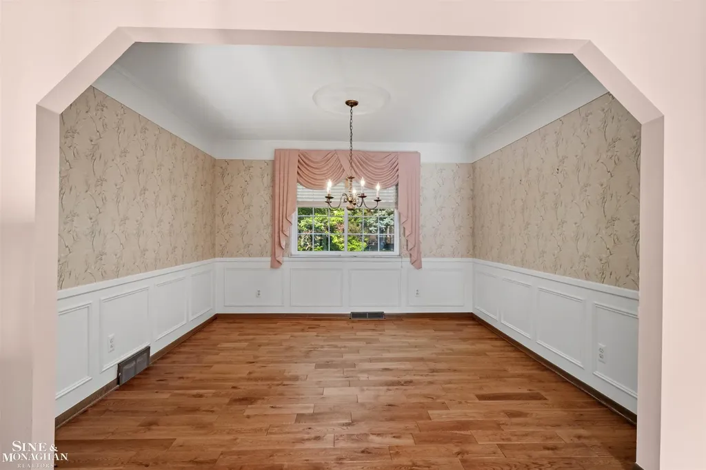 40127 Pallazo Drive Clinton Charter Township MI 48038
