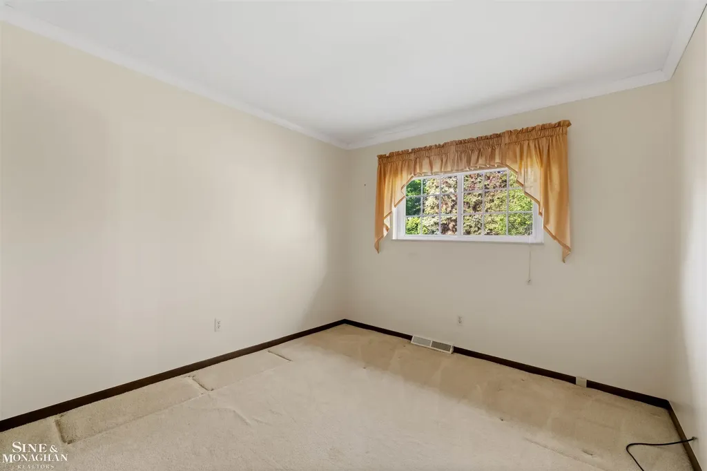40127 Pallazo Drive Clinton Charter Township MI 48038