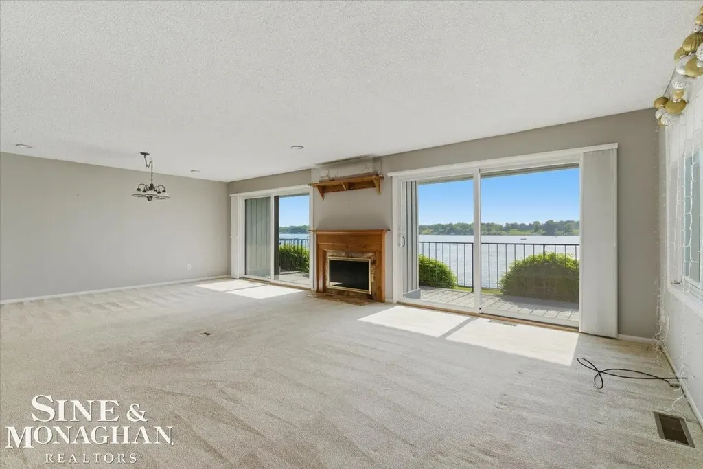 1715 River Road St. Clair Township MI 48079