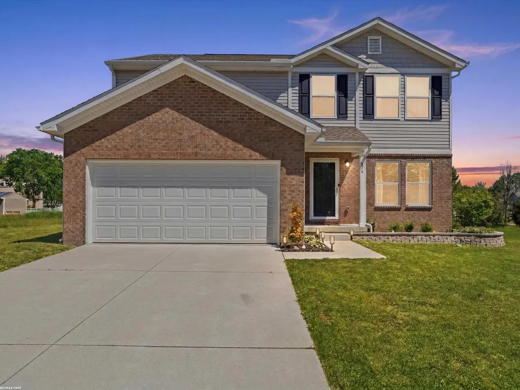 676 Woodvalley Drive Corunna City MI 48817
