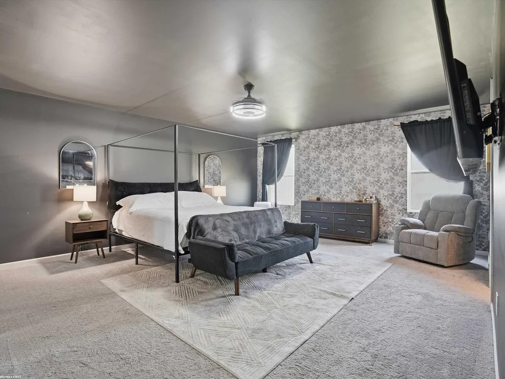 676 Woodvalley Drive Corunna City MI 48817