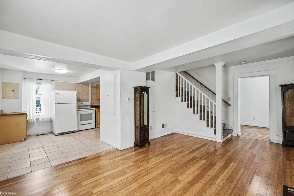 36899 Main Street New Baltimore City MI 48047