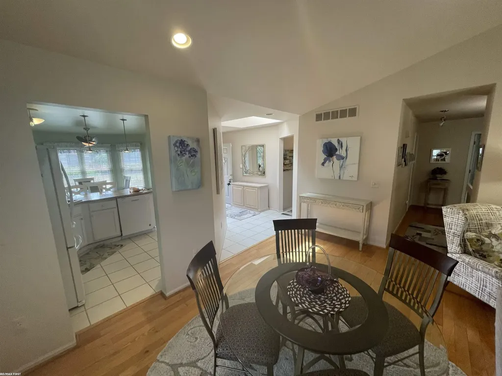 41173 Chancellor Court Clinton Charter Township MI 48038