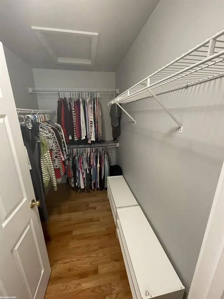 41173 Chancellor Court Clinton Charter Township MI 48038