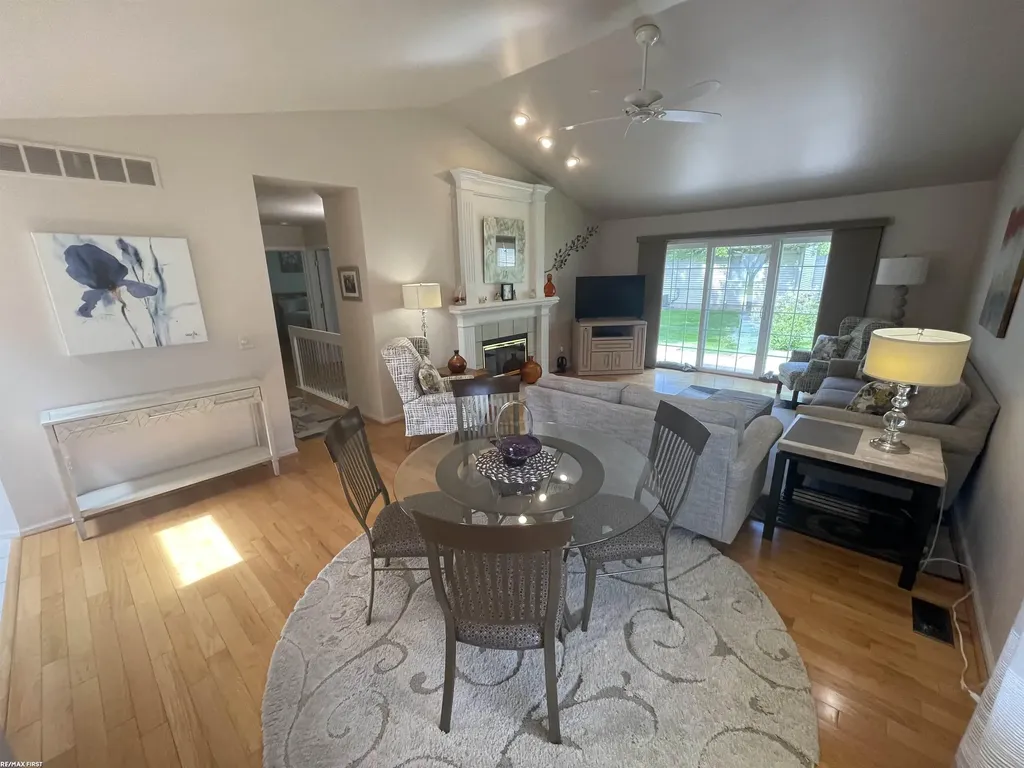41173 Chancellor Court Clinton Charter Township MI 48038