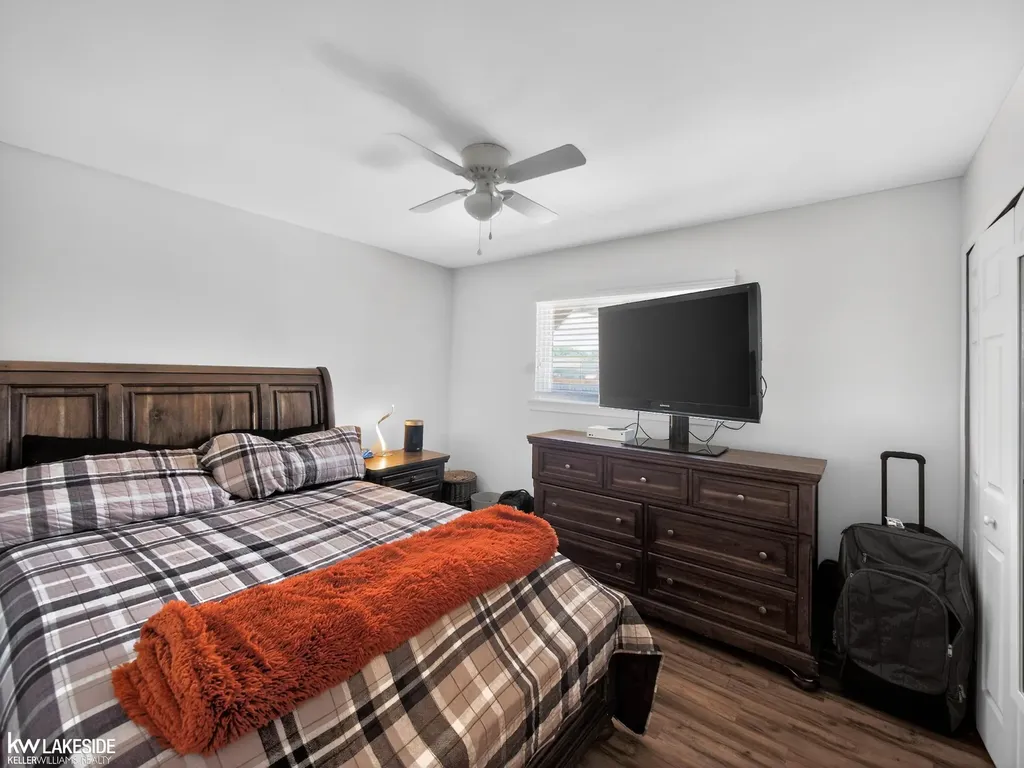 15748 Robert Drive Macomb Township MI 48044
