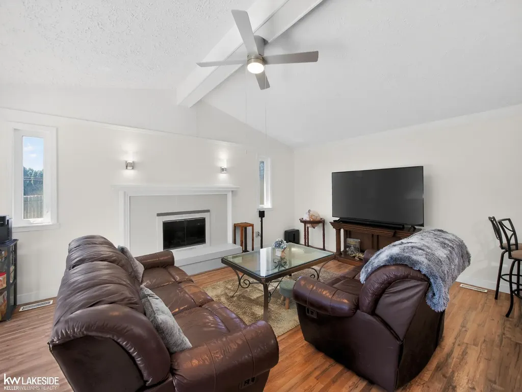 15748 Robert Drive Macomb Township MI 48044