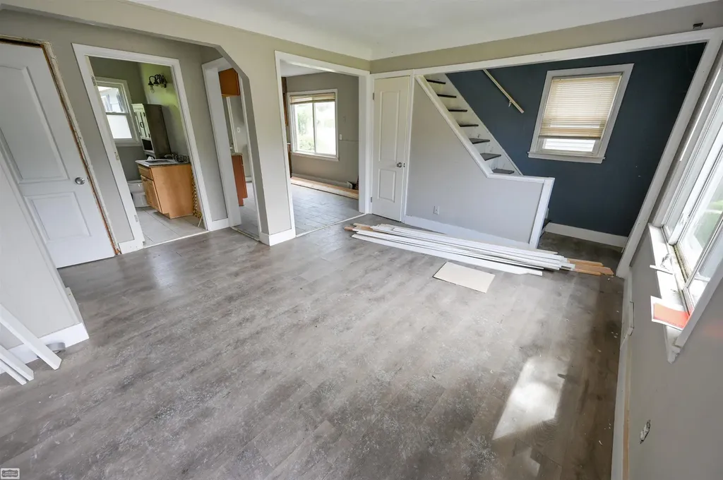 18755 Hazelwood Street Roseville City MI 48066