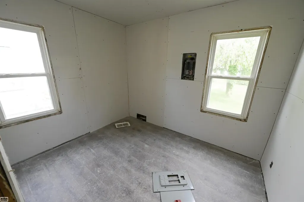 18755 Hazelwood Street Roseville City MI 48066