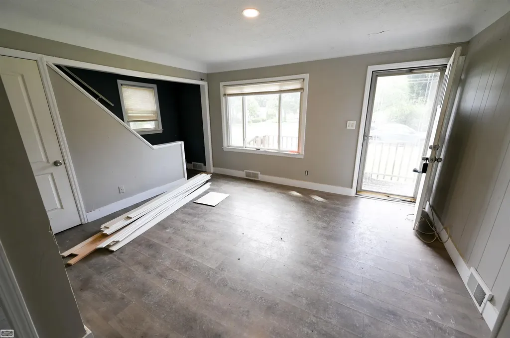 18755 Hazelwood Street Roseville City MI 48066