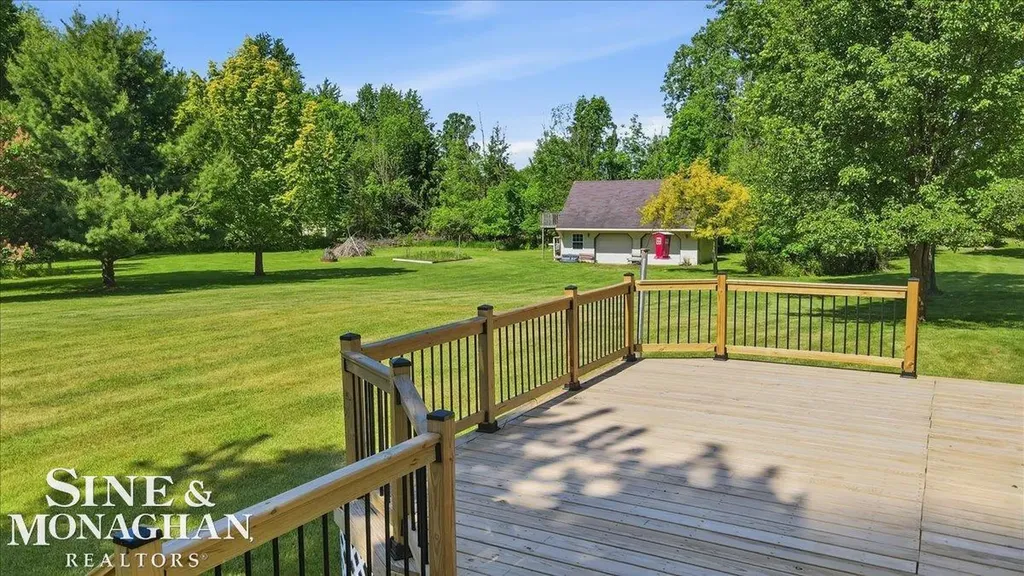 8892 Marr Road Almont Township MI 48003