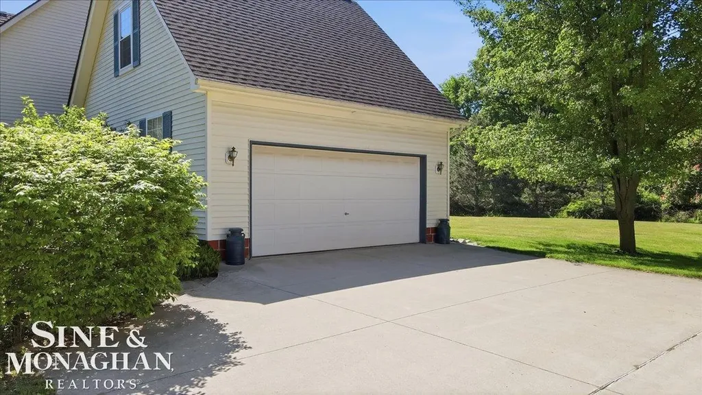 8892 Marr Road Almont Township MI 48003