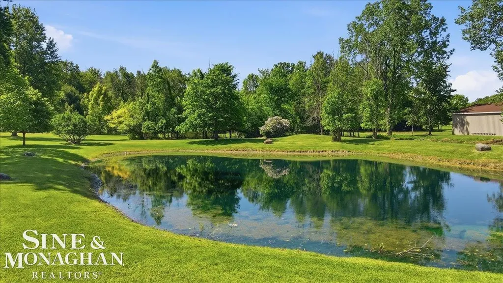 8892 Marr Road Almont Township MI 48003
