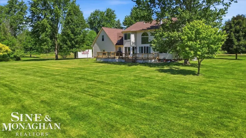 8892 Marr Road Almont Township MI 48003
