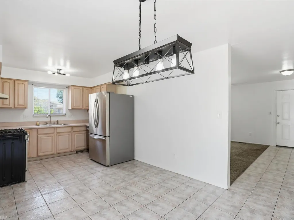 41305 N Central Drive Sterling Heights City MI 48313