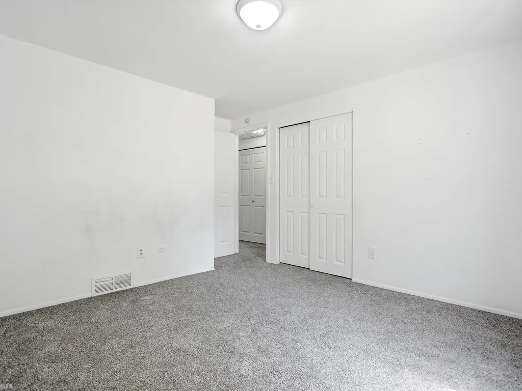 41305 N Central Drive Sterling Heights City MI 48313