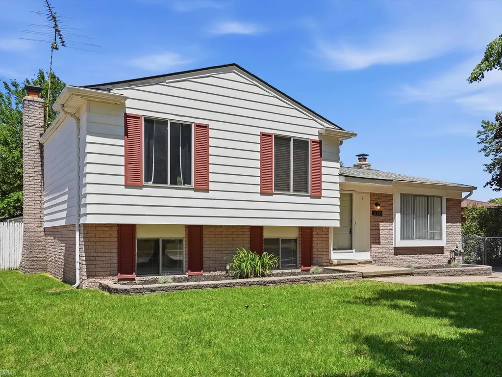 41305 N Central Drive Sterling Heights City MI 48313