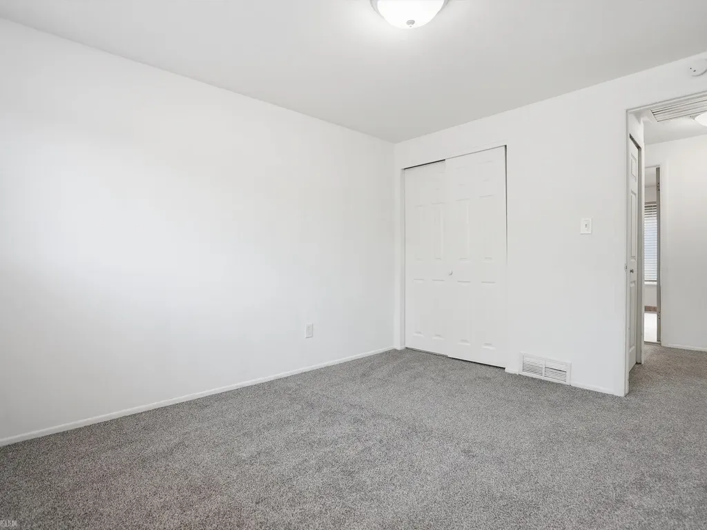 41305 N Central Drive Sterling Heights City MI 48313
