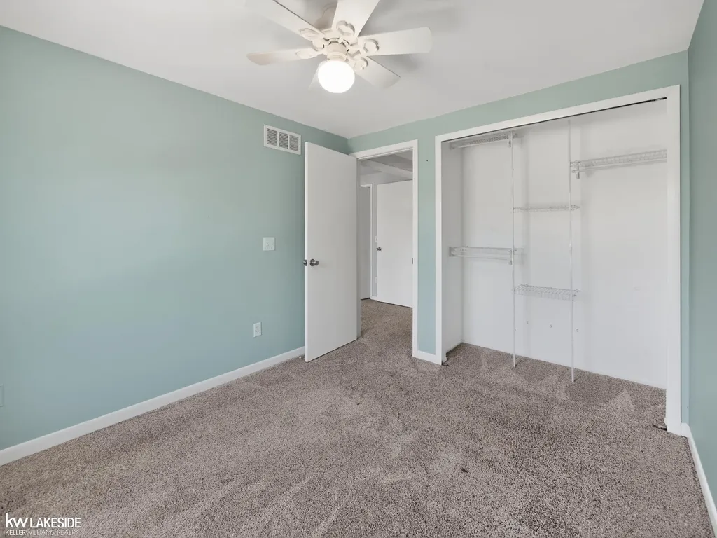 38951 E Golfview Drive Clinton Charter Township MI 48038