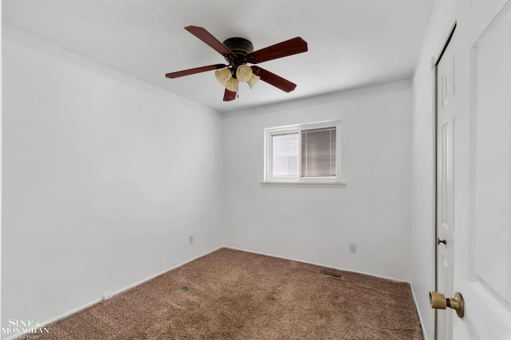 19655 Opal Street Clinton Charter Township MI 48035