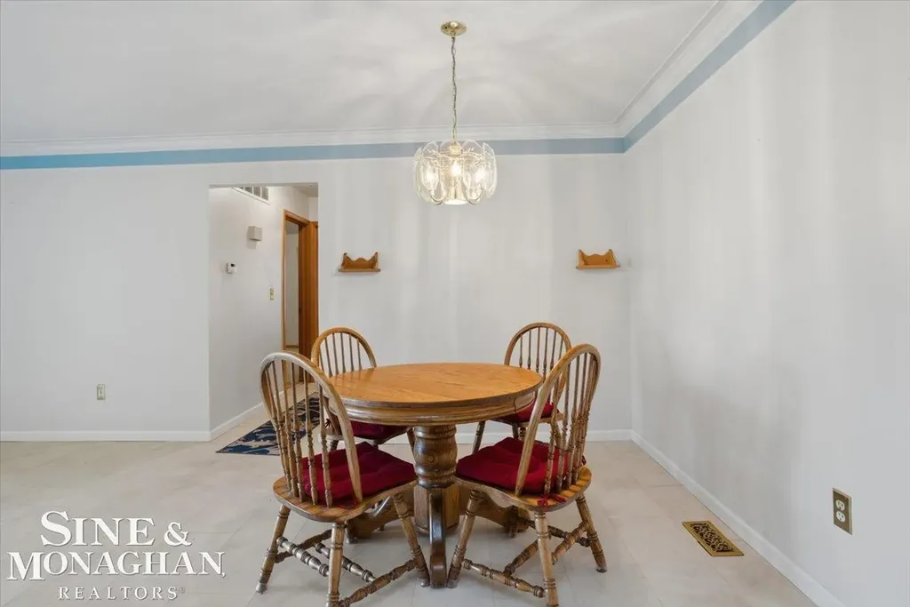 14908 Dover Court Shelby Charter Township MI 48315