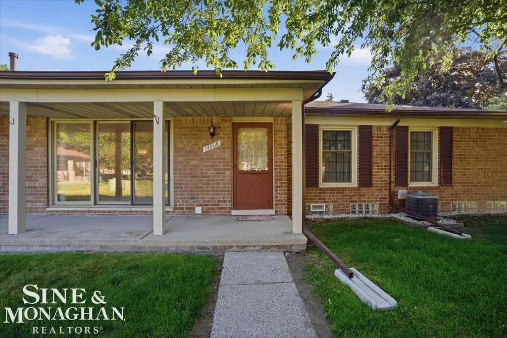 14908 Dover Court Shelby Charter Township MI 48315