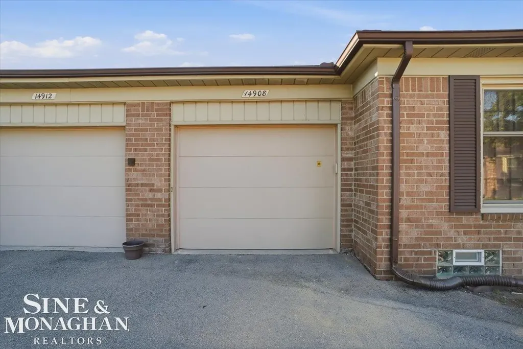 14908 Dover Court Shelby Charter Township MI 48315