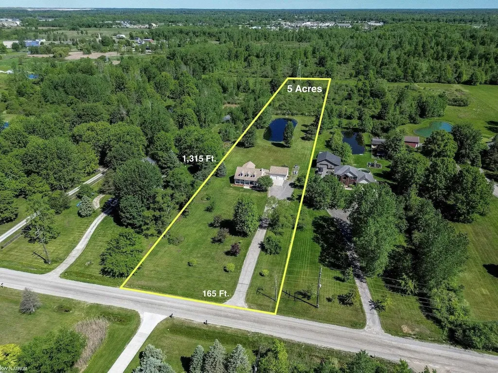 9352 Arnold Road Ira Township MI 48023
