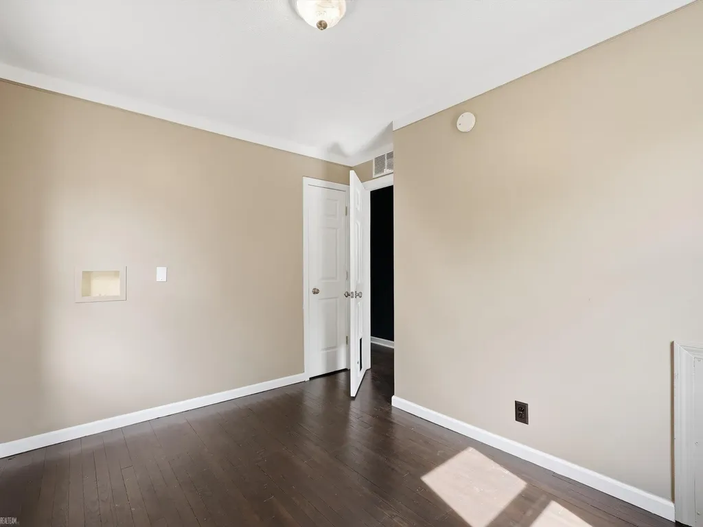 32629 Donnelly Street Garden City City MI 48135