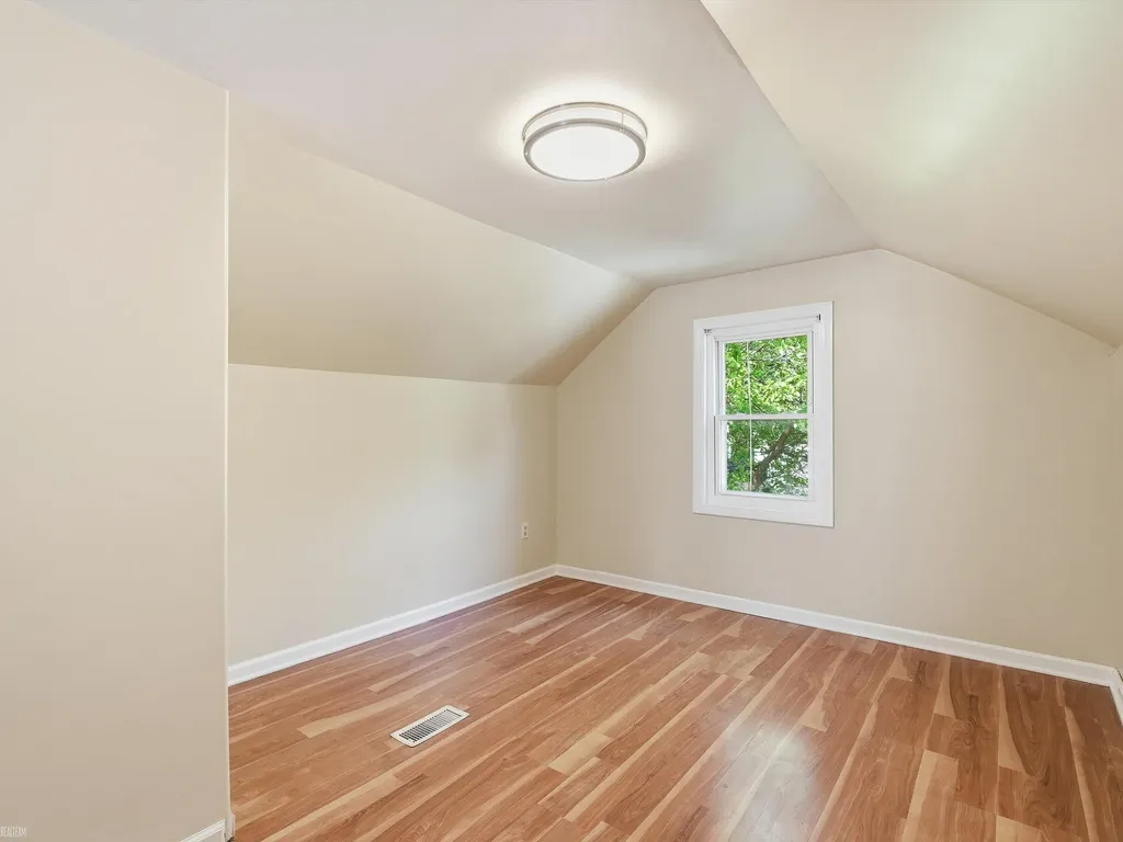 32629 Donnelly Street Garden City City MI 48135
