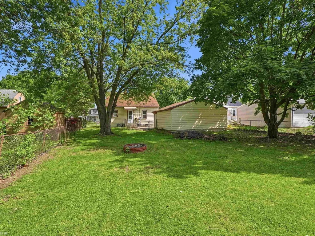 32629 Donnelly Street Garden City City MI 48135