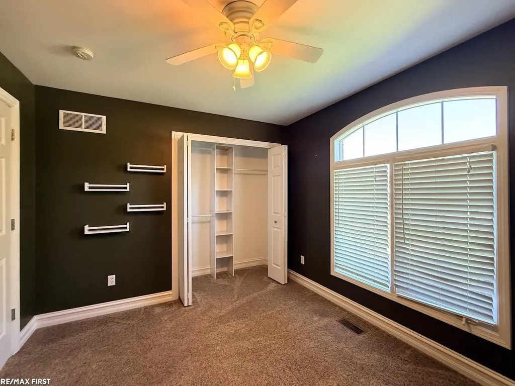 54419 Maple Leaf Drive New Baltimore City MI 48047