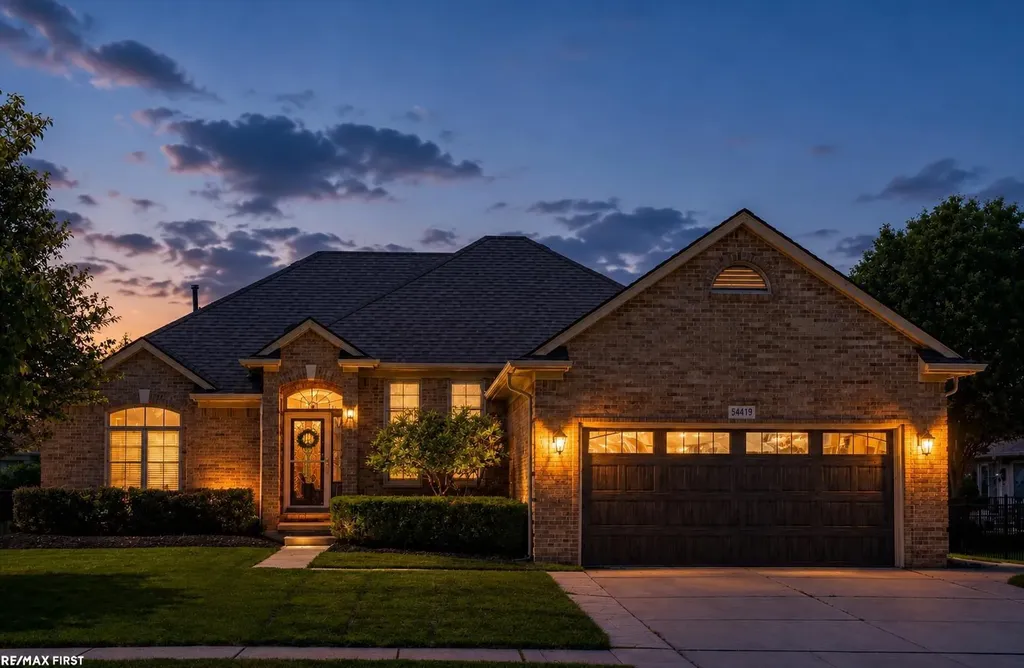 54419 Maple Leaf Drive New Baltimore City MI 48047