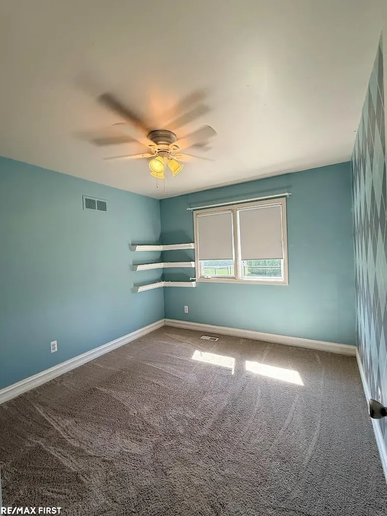 54419 Maple Leaf Drive New Baltimore City MI 48047